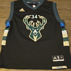 Adidas Kids Black and Green Deer Jersey